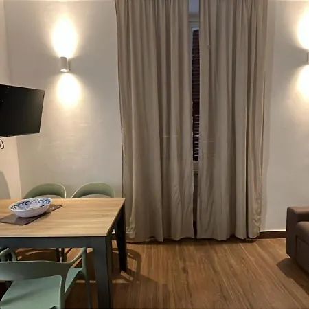 Via Del Teatro 1 斯培西亚