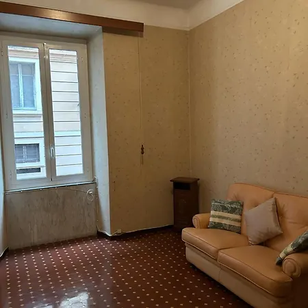 Via Del Teatro 1